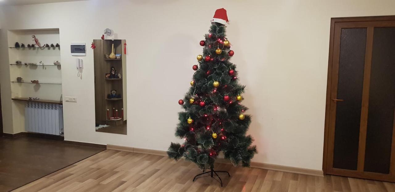 Vernisaj Apt At Republic Square & Ruben Tours Γιερεβάν Εξωτερικό φωτογραφία