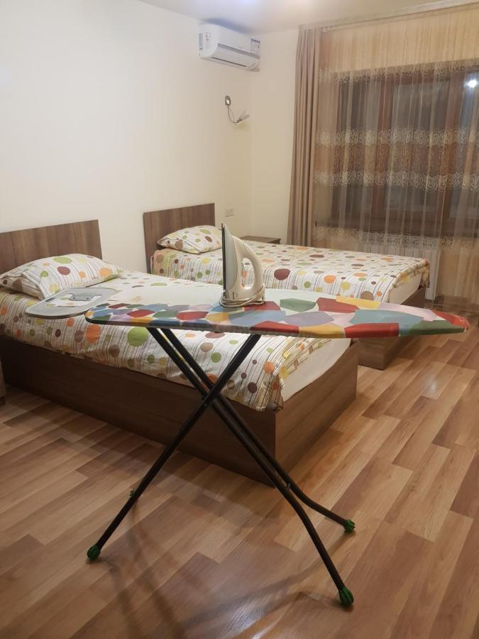 Vernisaj Apt At Republic Square & Ruben Tours Γιερεβάν Εξωτερικό φωτογραφία