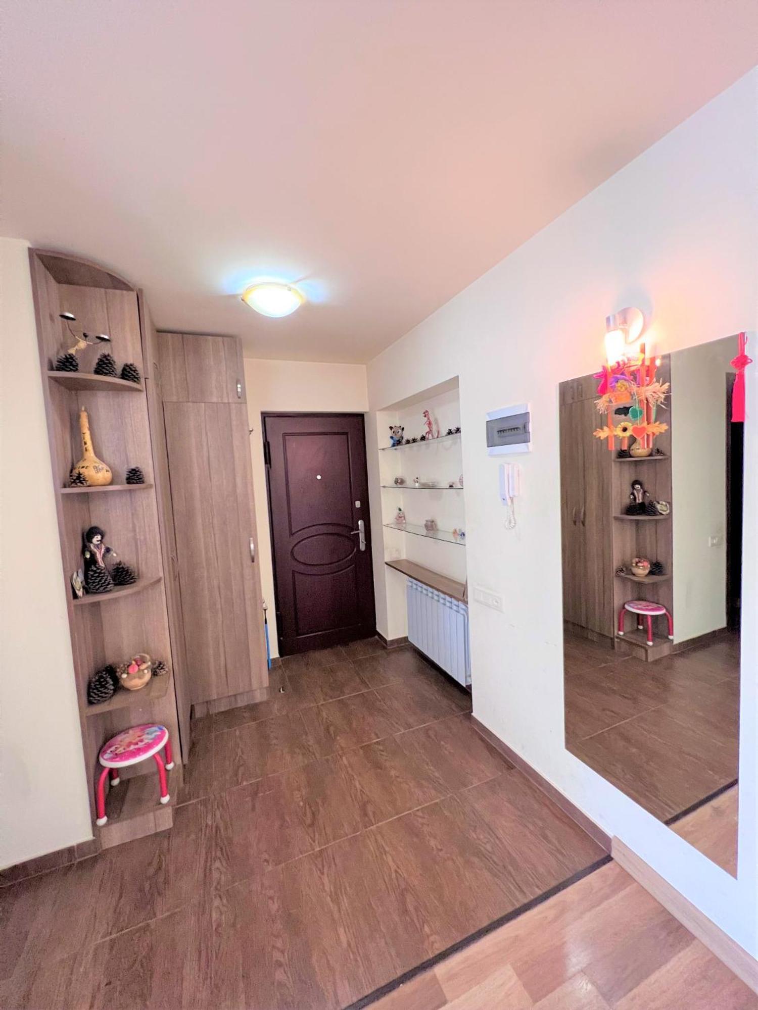 Vernisaj Apt At Republic Square & Ruben Tours Γιερεβάν Εξωτερικό φωτογραφία